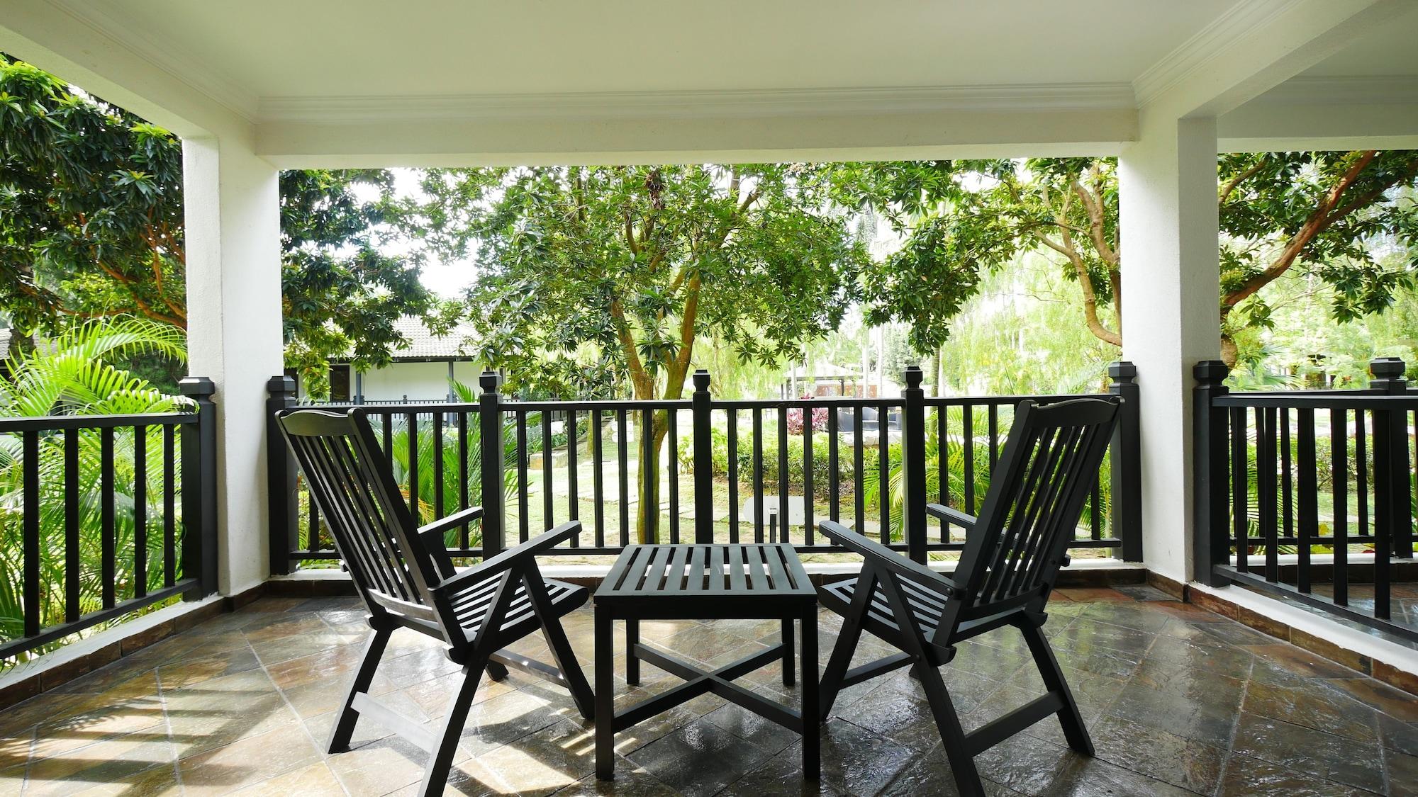 Cyberview Resort & Spa Cyberjaya Exteriér fotografie A veranda in Malaysia